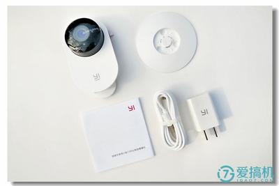 小蟻1080P智能攝像機 我的居家小助手，貼心守護每一刻